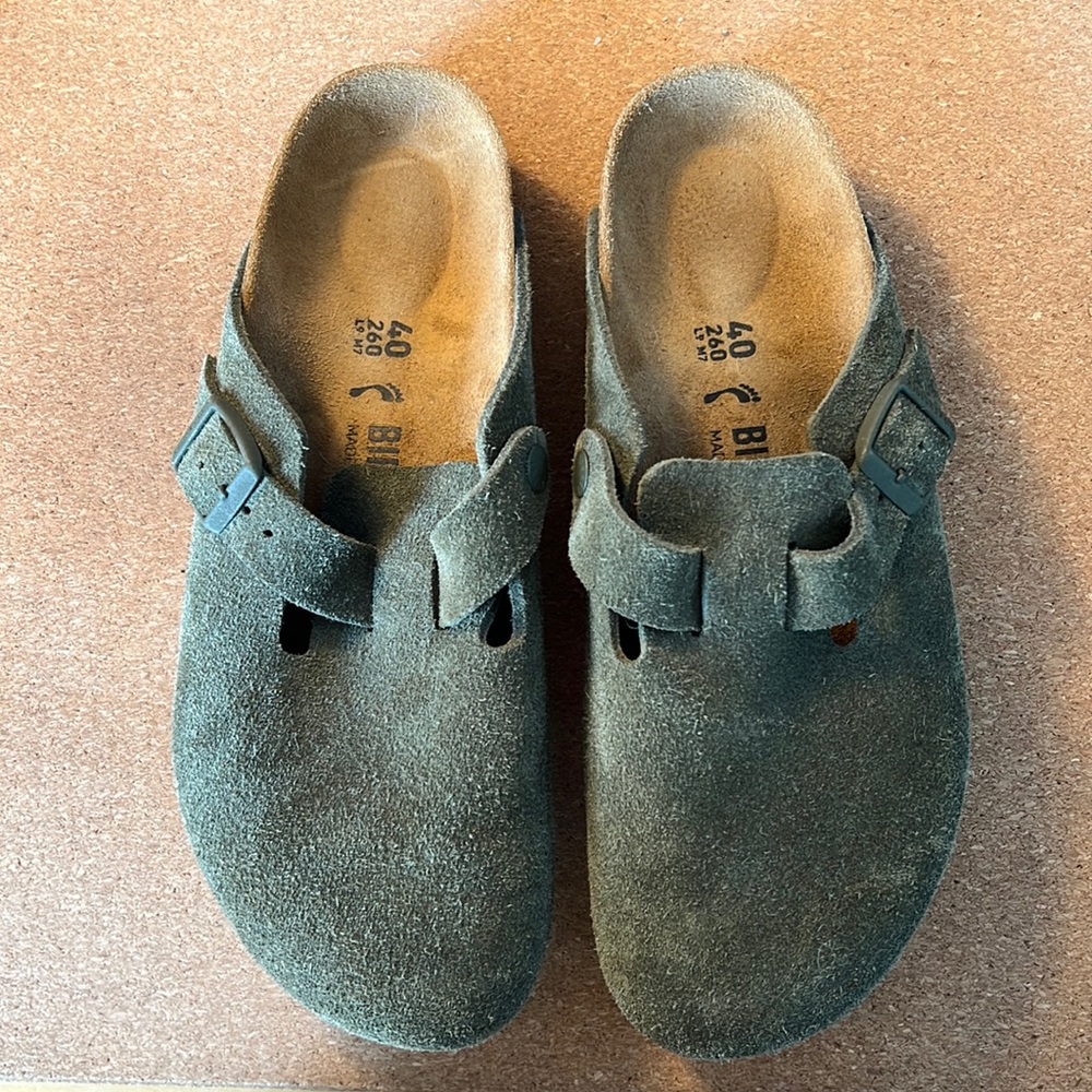Birkenstock “Boston” Suede Clog - Thyme sz 40
